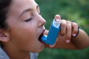 No artigo de hoje, iremos te mostrar como funciona a asma e como ela pode ser tratada nas nossas crianças. Acompanhe agora !